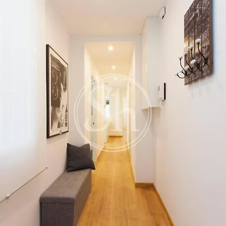 New Flat In Sant Antoni Apartamento Barcelona